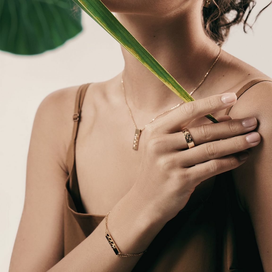 Leove Diamond Bracelet Yellow Gold