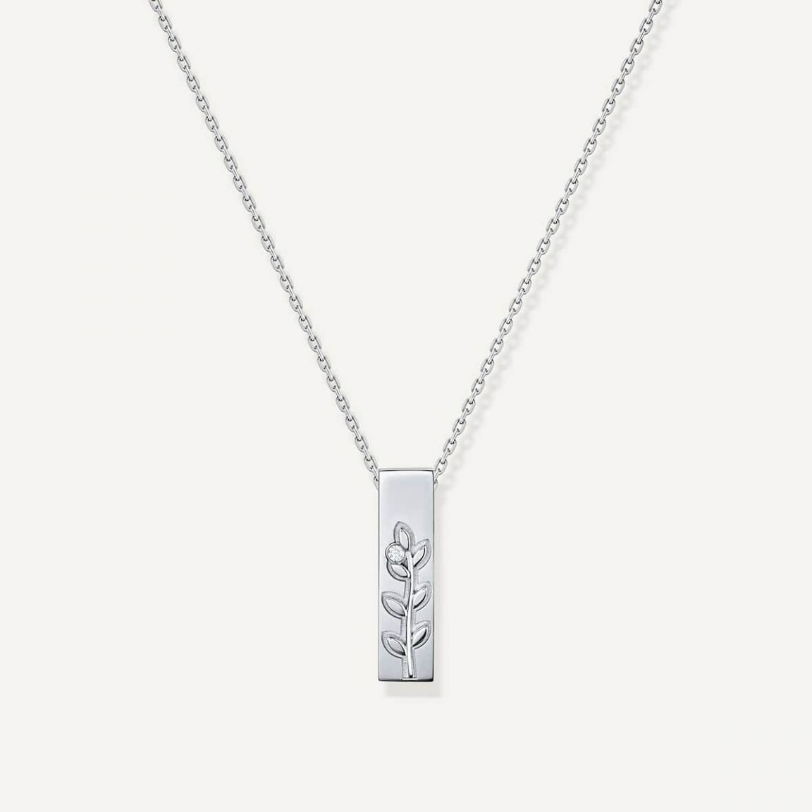 Leove Diamond Pendant White Gold