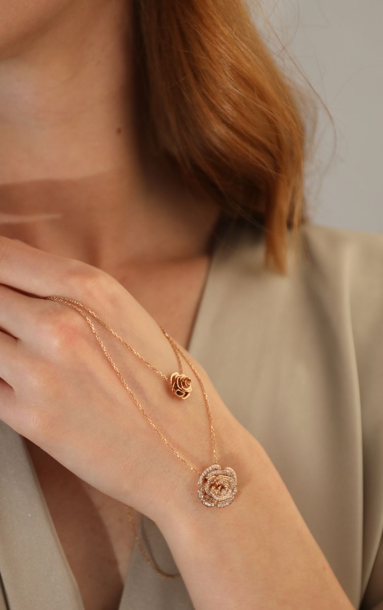 Womens day gifts, pendants, diamond pendants, valentine day gifts